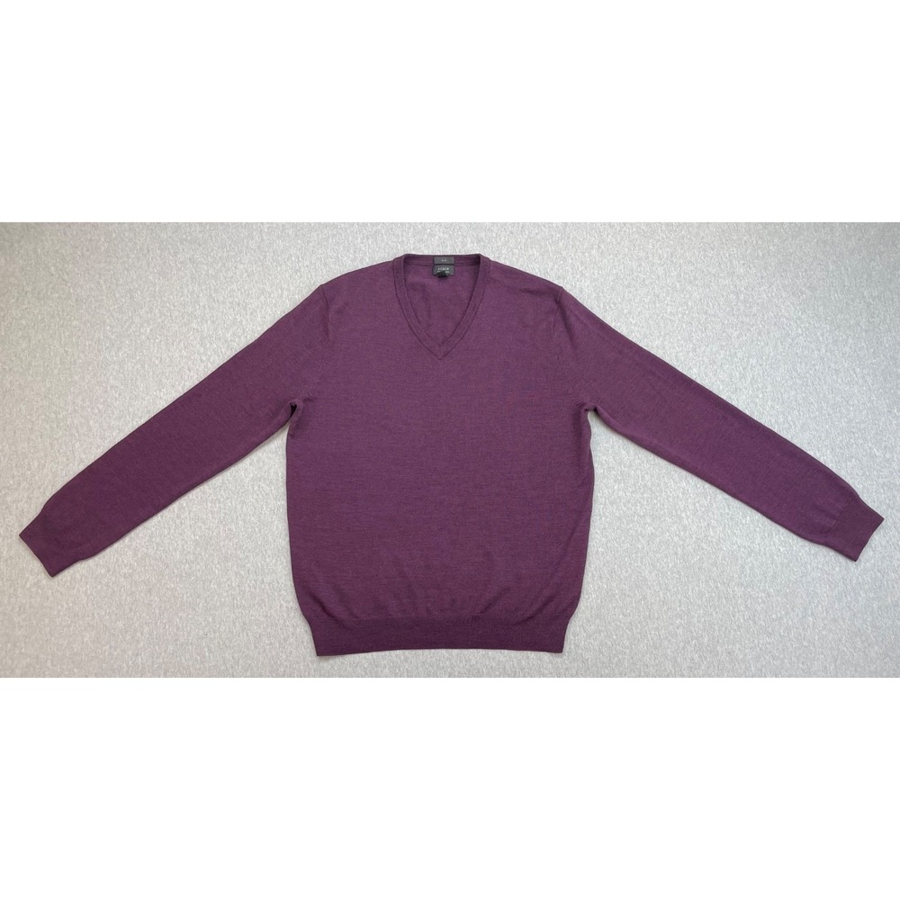 J Crew Sweater Mens Medium Purple 100% Merino Wool V-Neck Long Sleeve